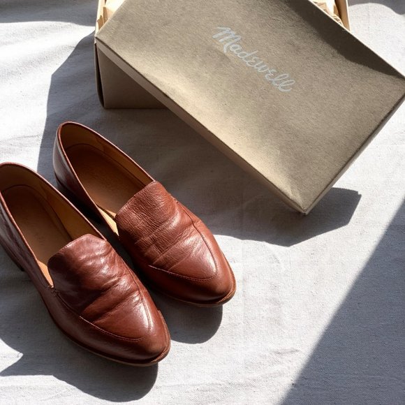 Madewell Shoes - Madewell Mahagony Leather Loafers style# H2419 GUC